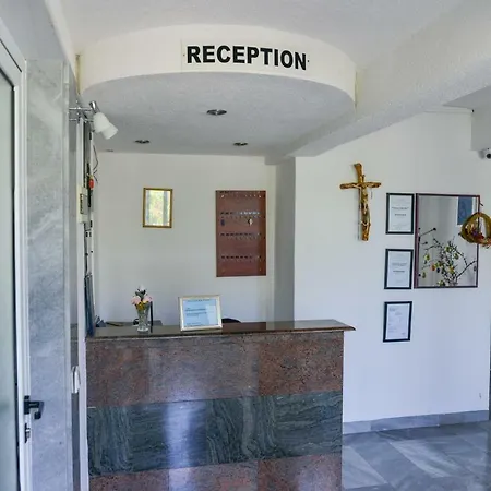 Guest house Pansion Nota Bene 4*